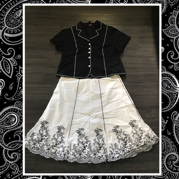 Robbie Bee Dresses & Skirts - Signature by Robbie Bee Black & White Skirt Suit